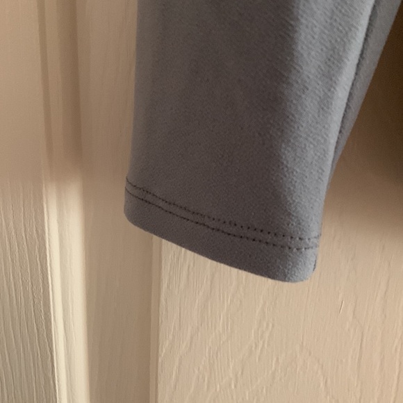 Blue puff shoulder top NWT - Picture 3 of 7